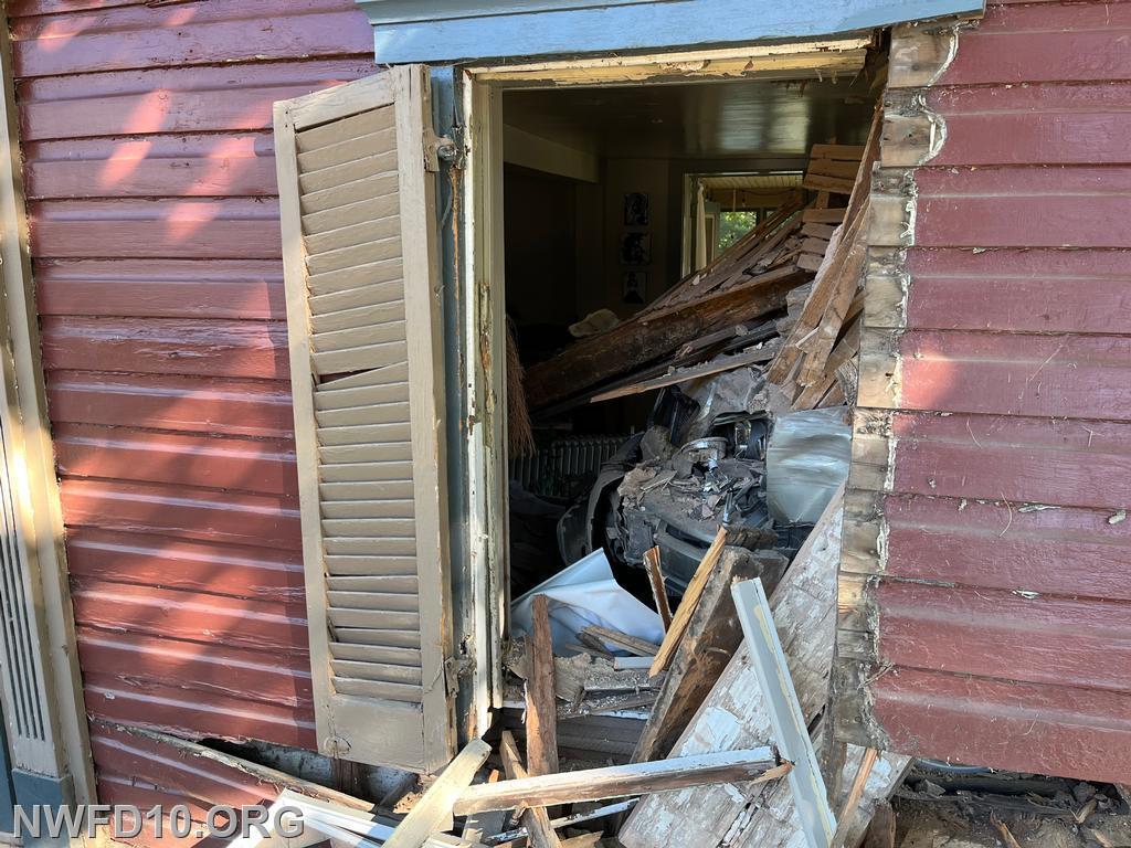 Vehicle into House - 3400 block of Uniontown Road.  Aug 2025.  E101, M109